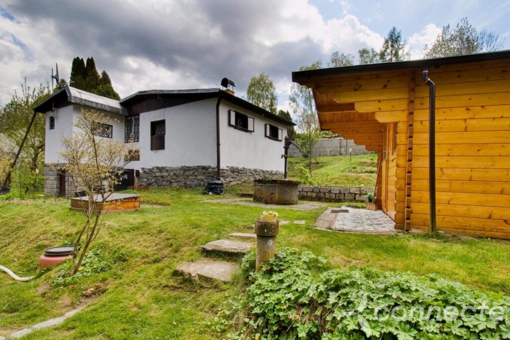 Prodej chaty_esk ternberk (1)