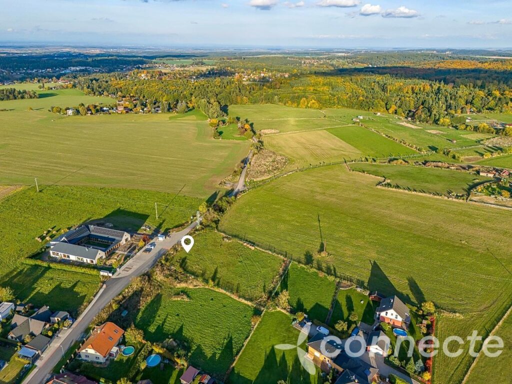 Prodej zasíťovaného stavebního pozemku Svojetice (11)