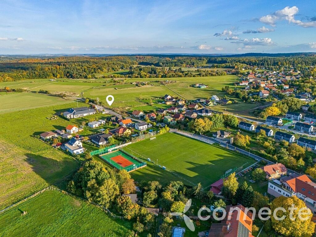 Prodej zasíťovaného stavebního pozemku Svojetice (13)